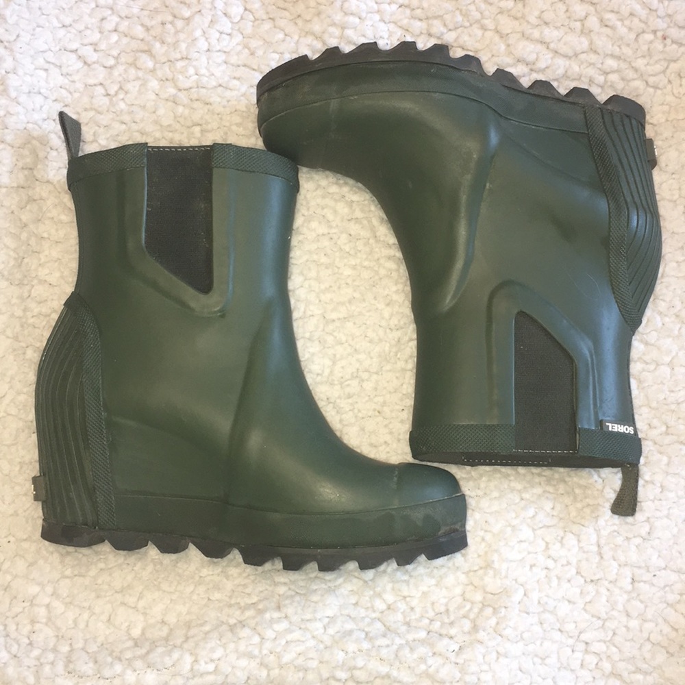 Sorel Women’s Joan of Arctic Wedge Rain Boots 7.5